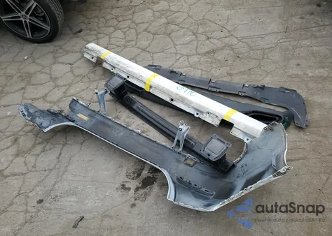 2021 Mercedes-Benz A 220 4Matic z USA, uszkodzony, nr VIN W1K3G4FBXMJ258220